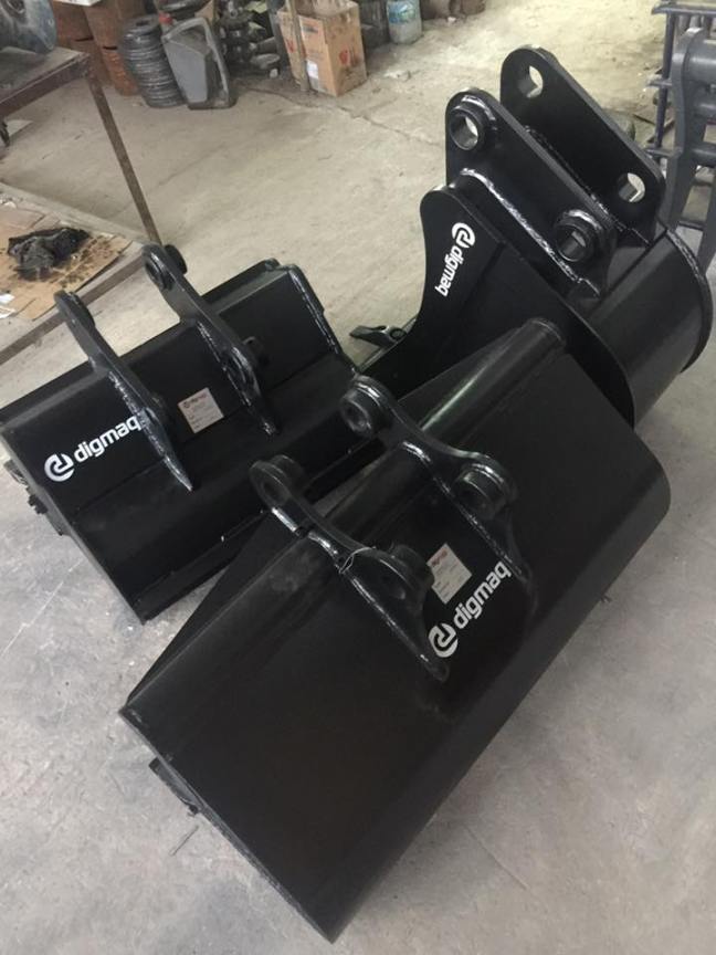 MİNİ EKSKAVATÖR KANAL KOVALARI